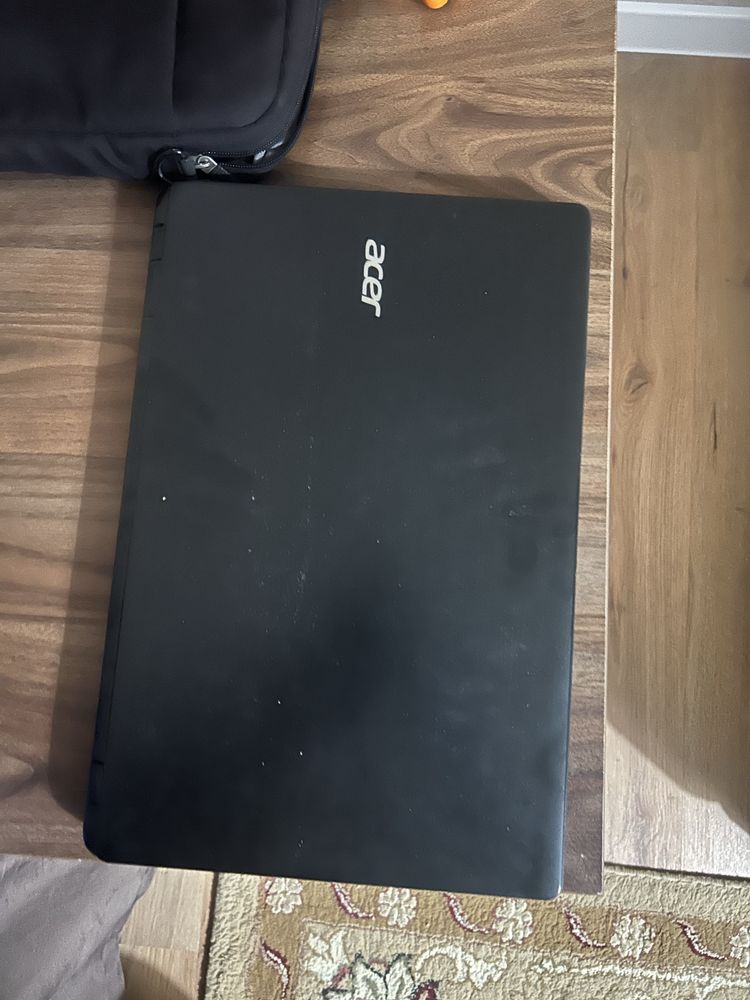Ноутбук acer в отличном состояний