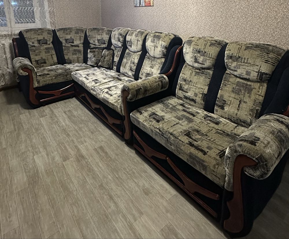 Продам угловой диван