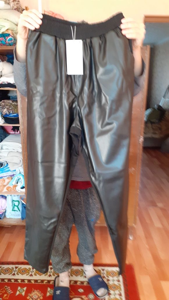 Продам брюки женские