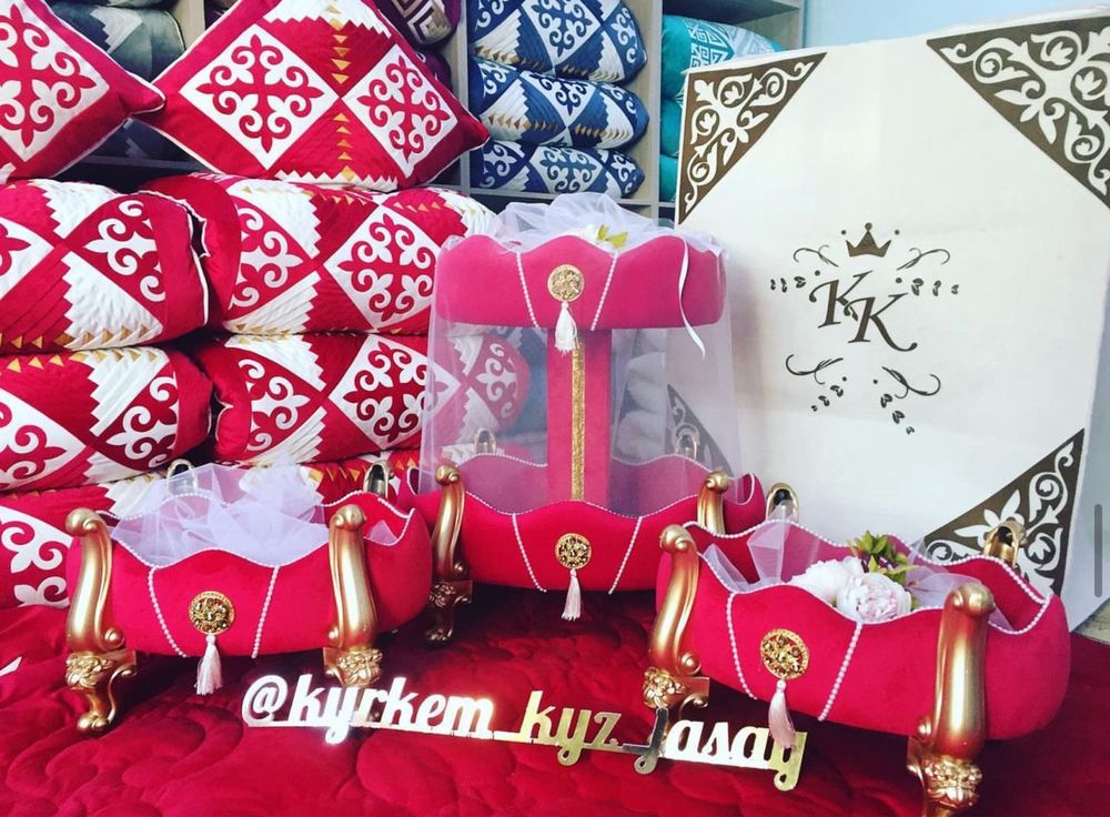 Қыз жасауы . Құрақ көрпе. Қой жүнінен көрпе.