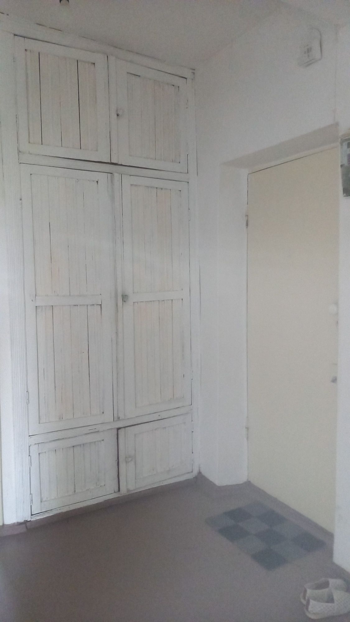 Продам 2 комнатную в Таразе