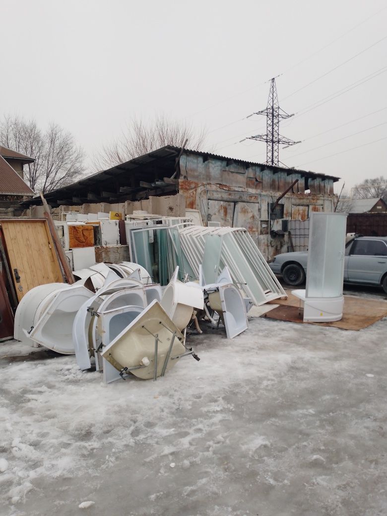 Улица Азаттык дом51 Продам душевую кабину