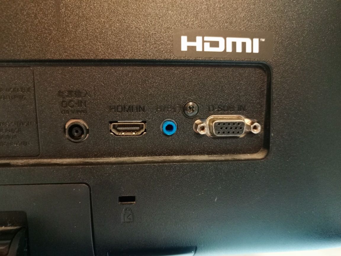 Монитор LG 22MP56HQ-SA  IPS