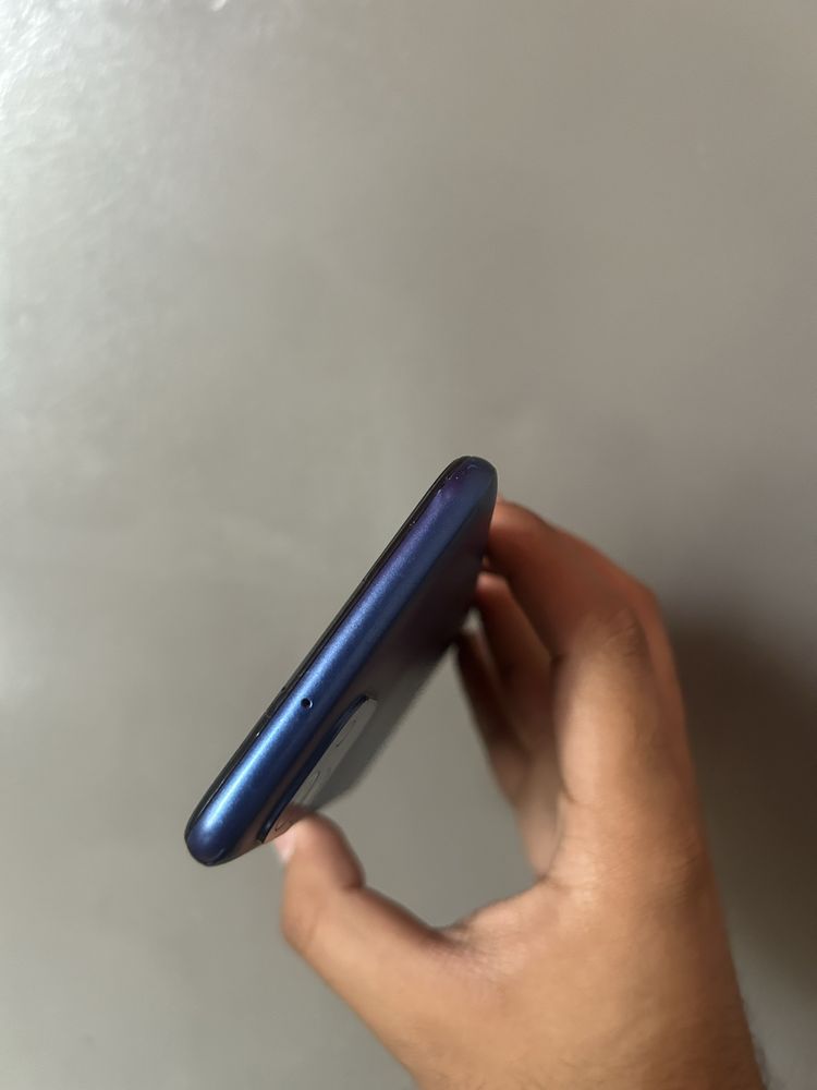 Продаю Samsung A03 В хорошеем состояние срочно!!!