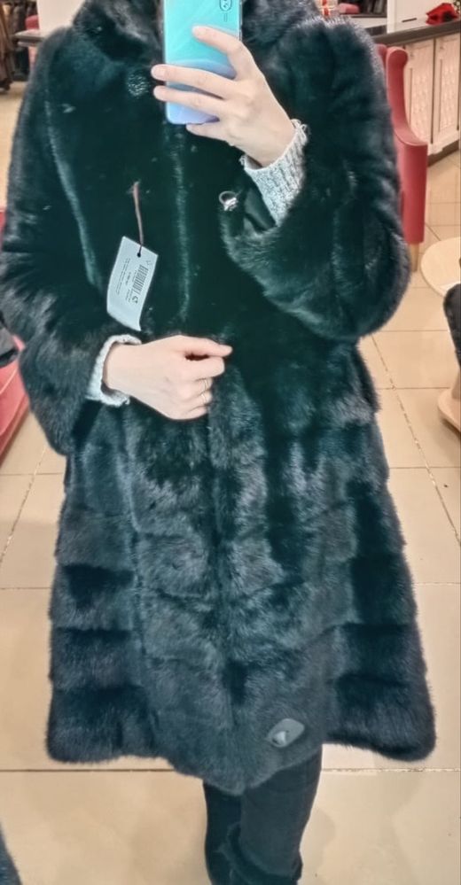 Продам норковую шубу