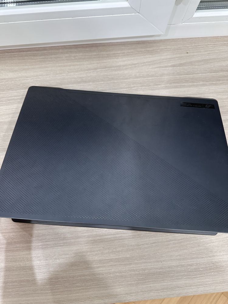 Asus ROG Zephyrus G15 игровой ноутбук