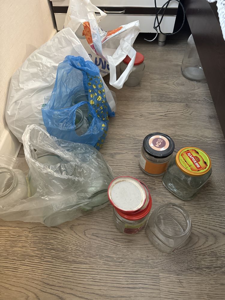 Отдам даром банки для закруток