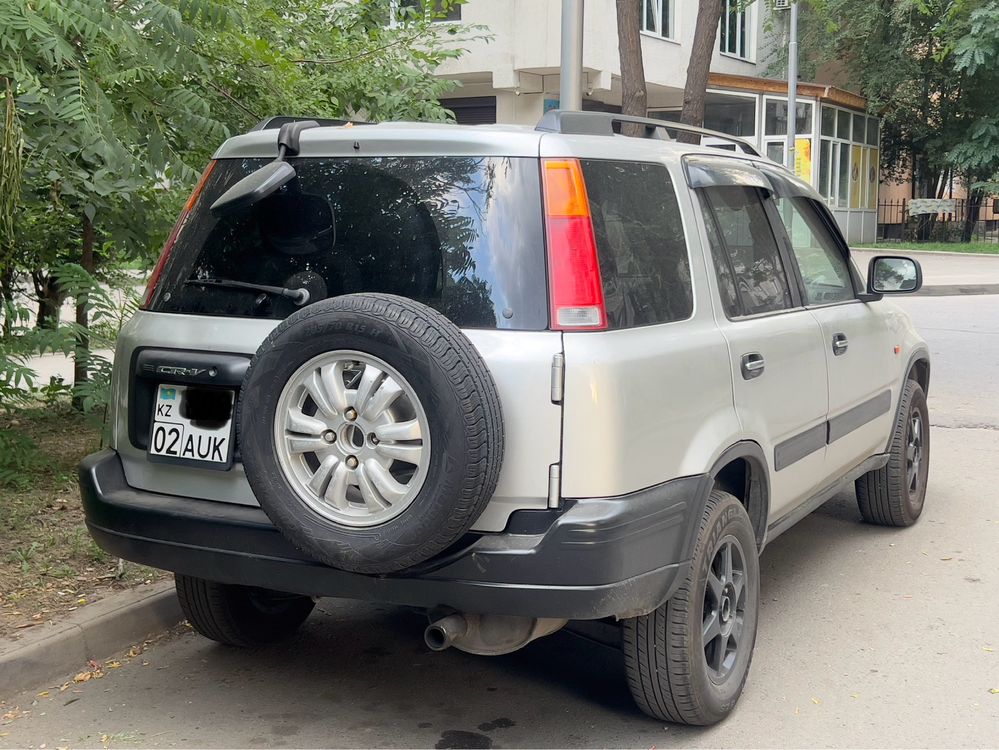 Honda CR-V 2 литра