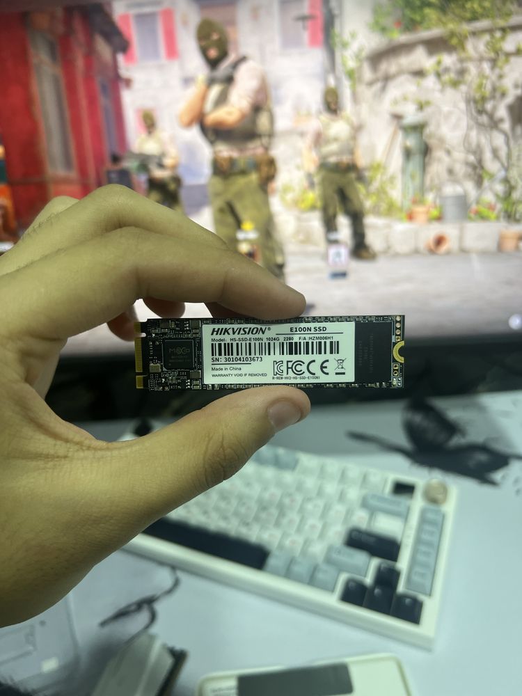 SSD диск, 1000гб для компа