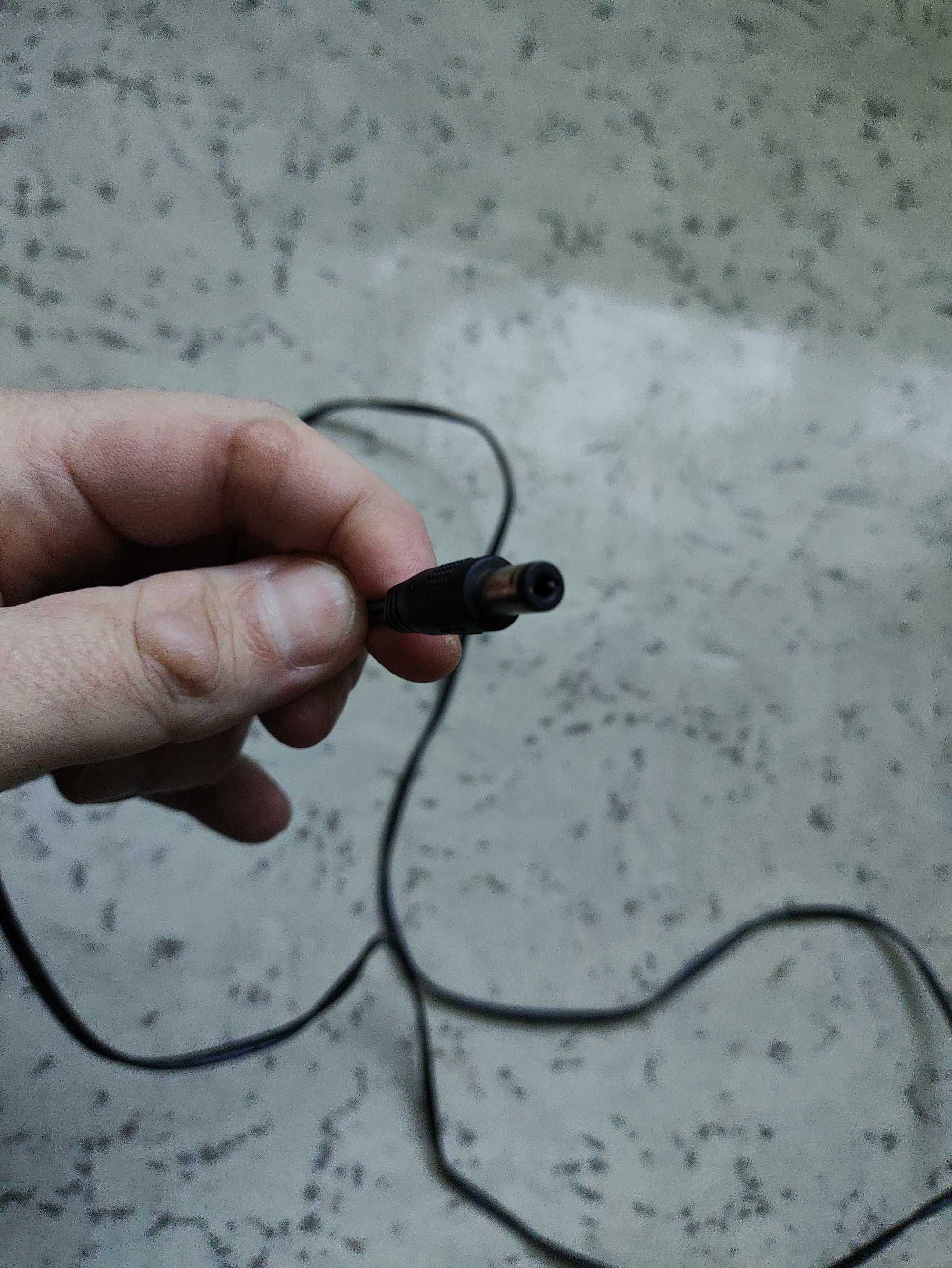 Блок MOSO питание 12v 1a продам