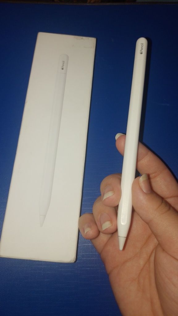 Apple pencil USB-C