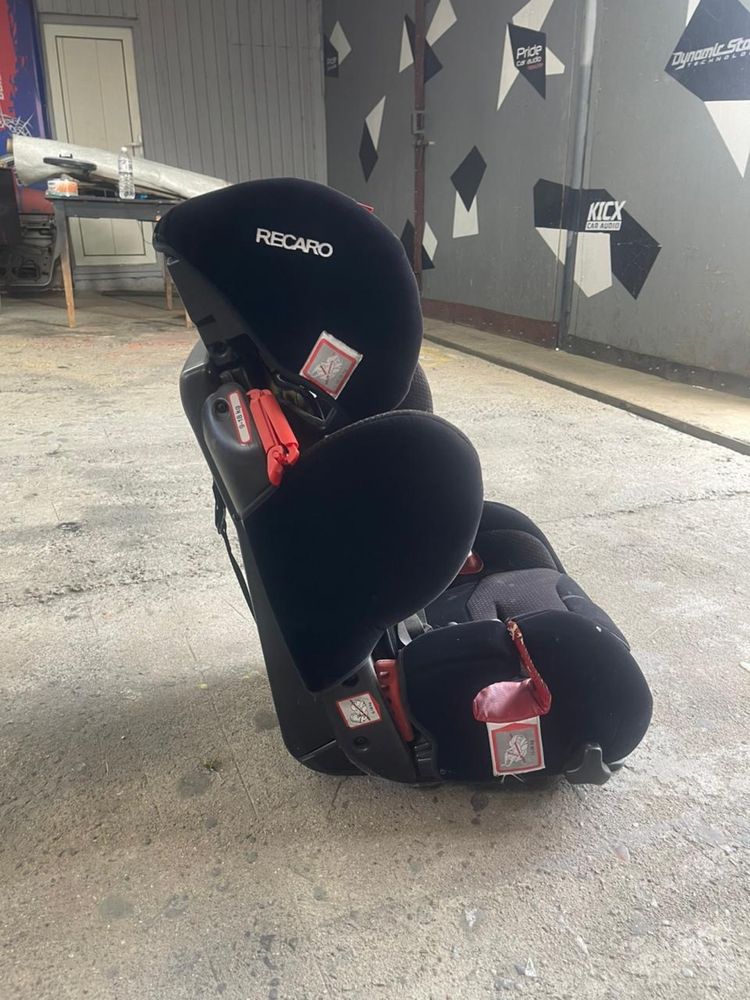 Детское автокресло  Recaro