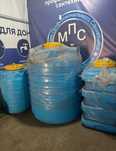 Питьевые ёмкости разных размеров. Магазин сантехники.Все по отоплению