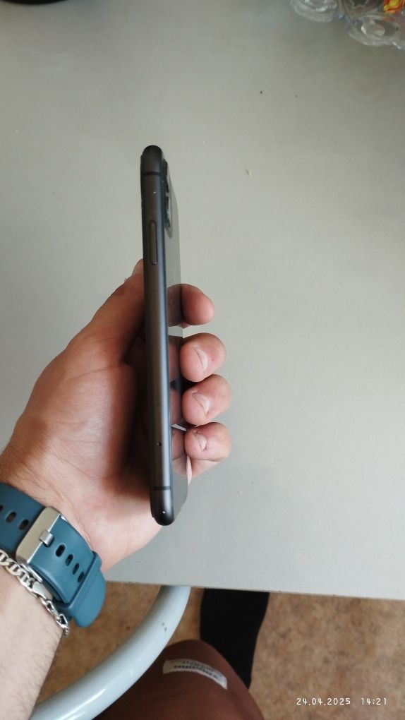 Iphone 11 128gb.