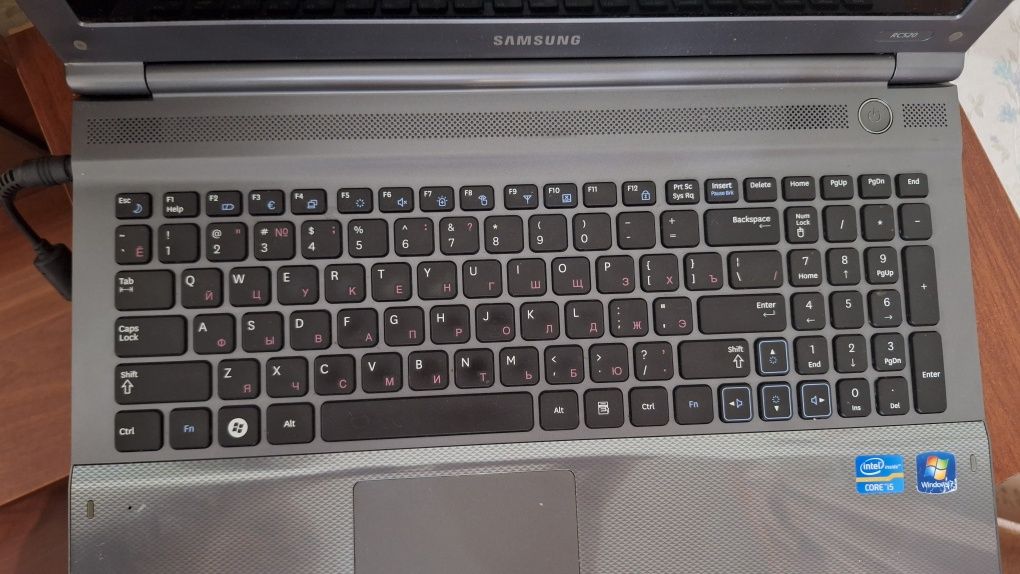 Продам ноутбук Samsung RC520