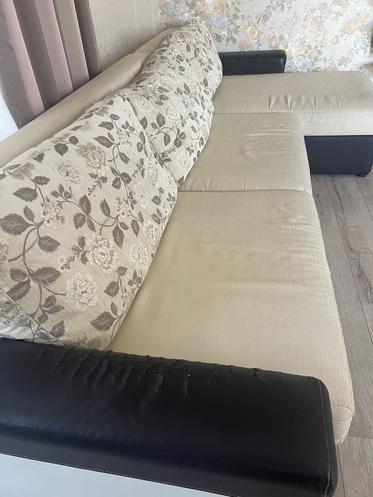Продам диван б/у