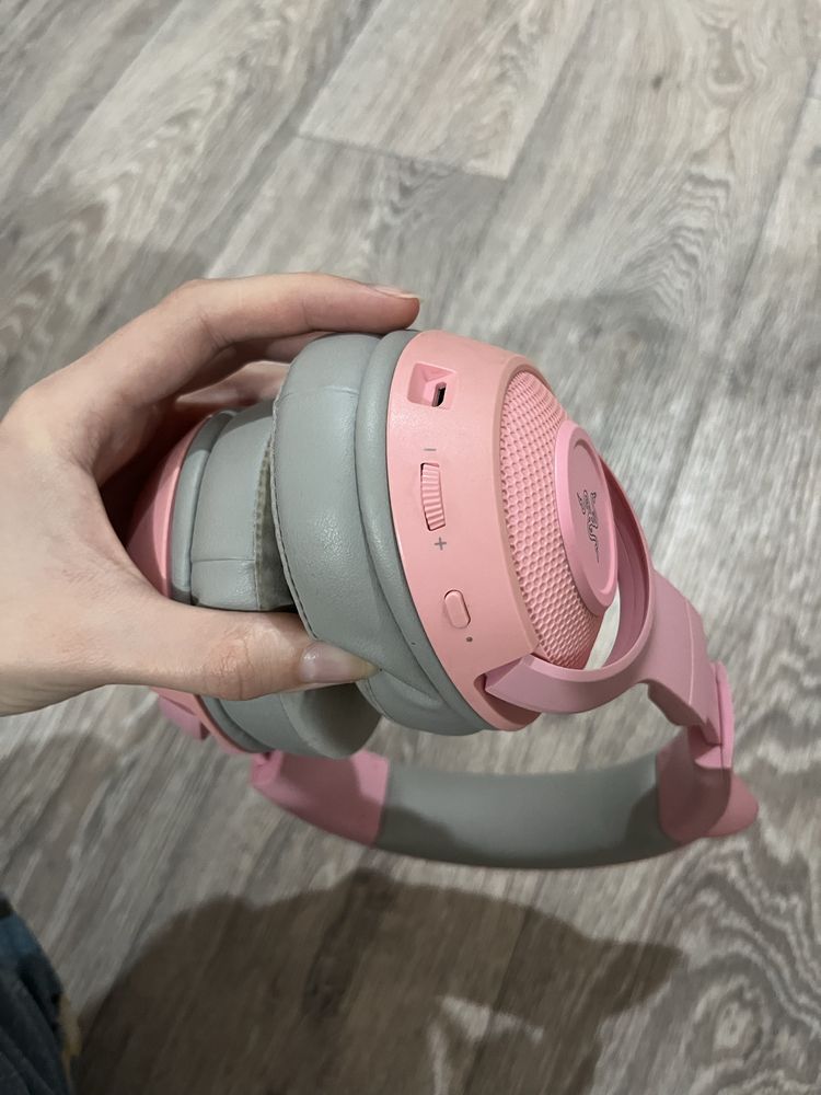 Наушники Razer Kraken BT Kitty Edition розовый
