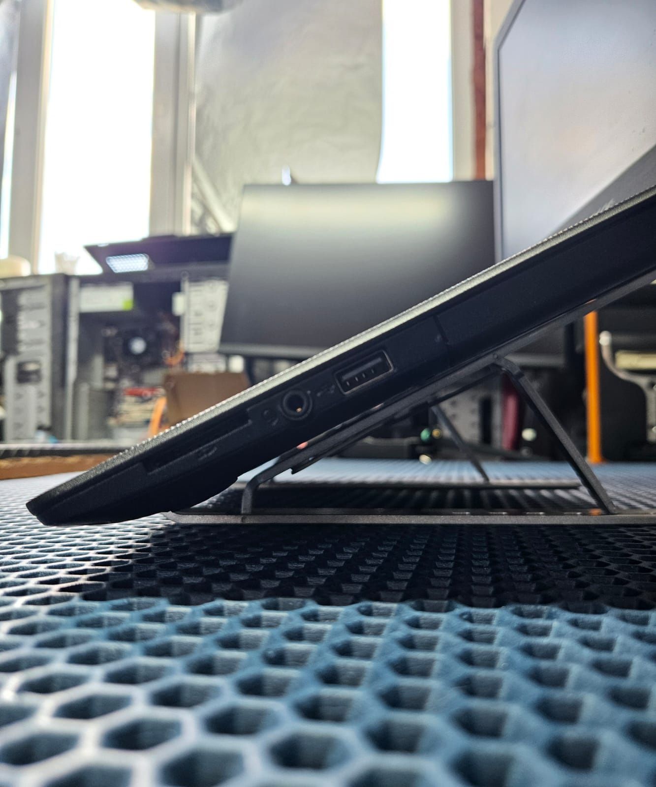 Acer/SSD/win 10pro в отличном состоянии все летает.