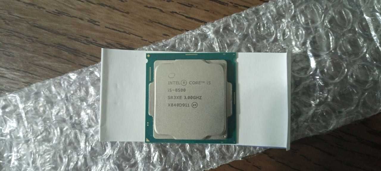 Процессор Intel Core i5 8500