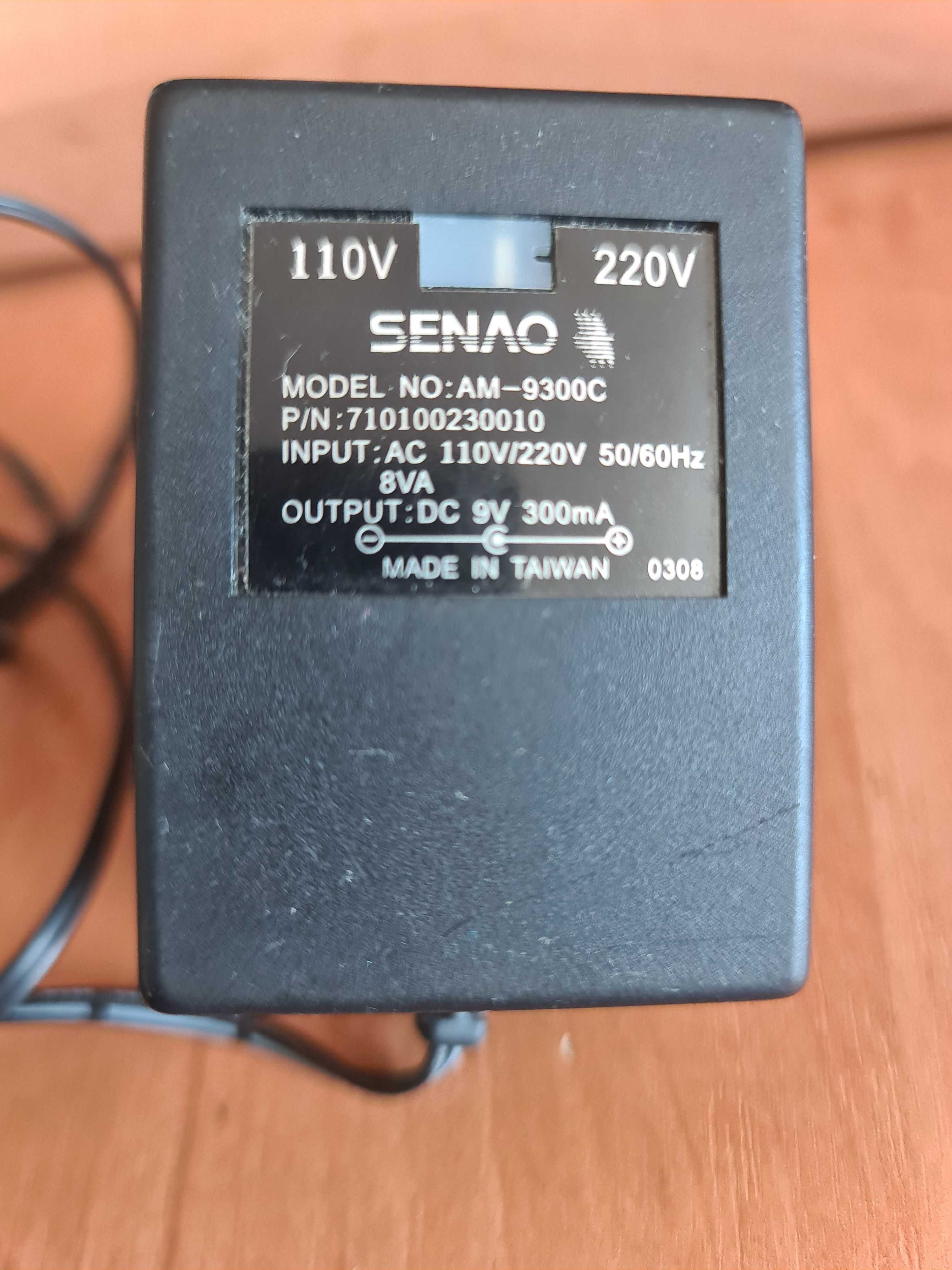 Зарядка для ноутбука " LENOVO " , и радиотелефона " SENAO 258 " .
