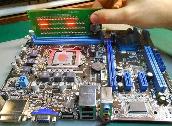 Ремонт MacBook, iMac, ноутбуки, компьютеры, моноблок, нетбуки. Частник