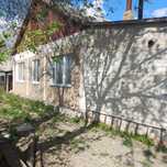 Продам дом в Пригородном  или обмен  на 1 комнатную квартиру с доплато