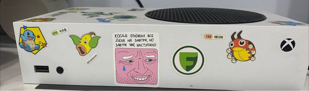 Продам XBOX SERIES S срочно