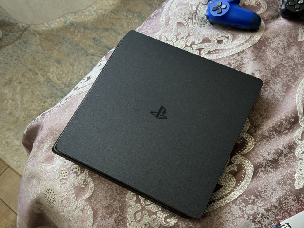 1TB:Памяти! Состояние Идеал/ PS 4 Slim/ PlayStation