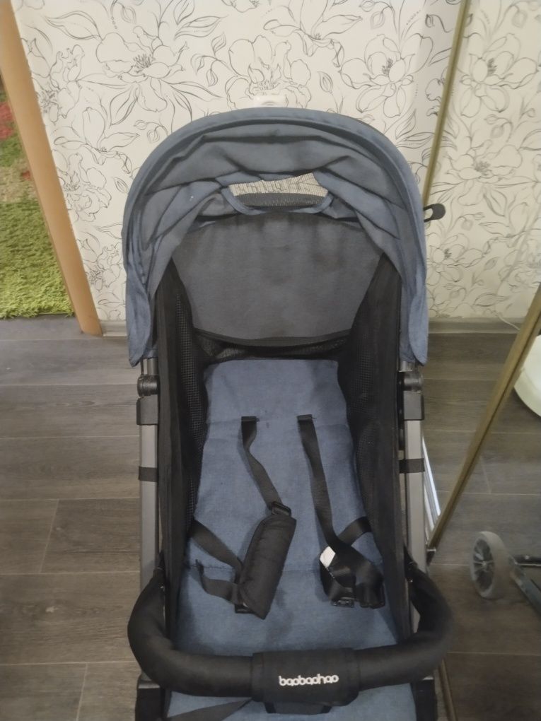 Продам коляску чемоданчик