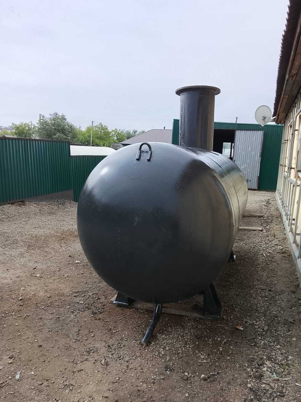 Бочка емкость цистерна резервуар бак чан на ассенизатор газ 53 и Зил