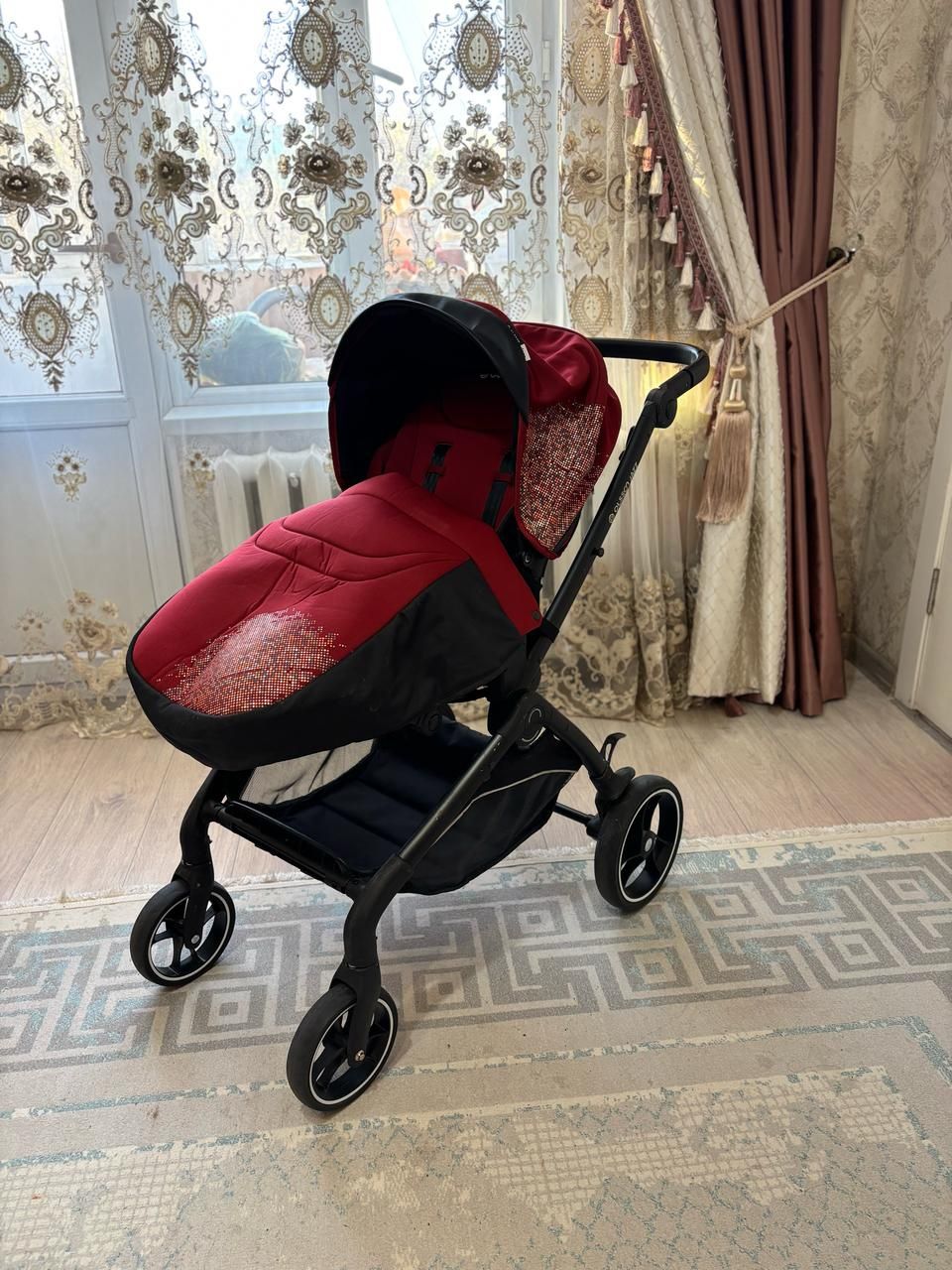 Продам прогулочную коляску   Olsson Jazz
