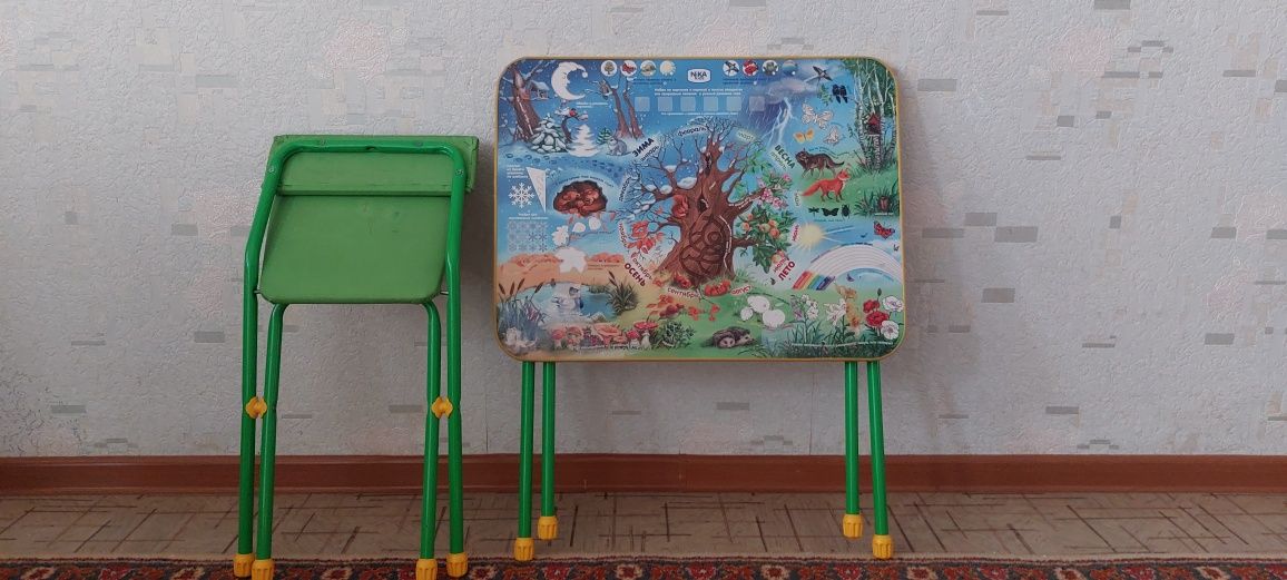 Деткий стол и стул