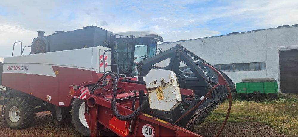 Продам Комбайн Акрос 530