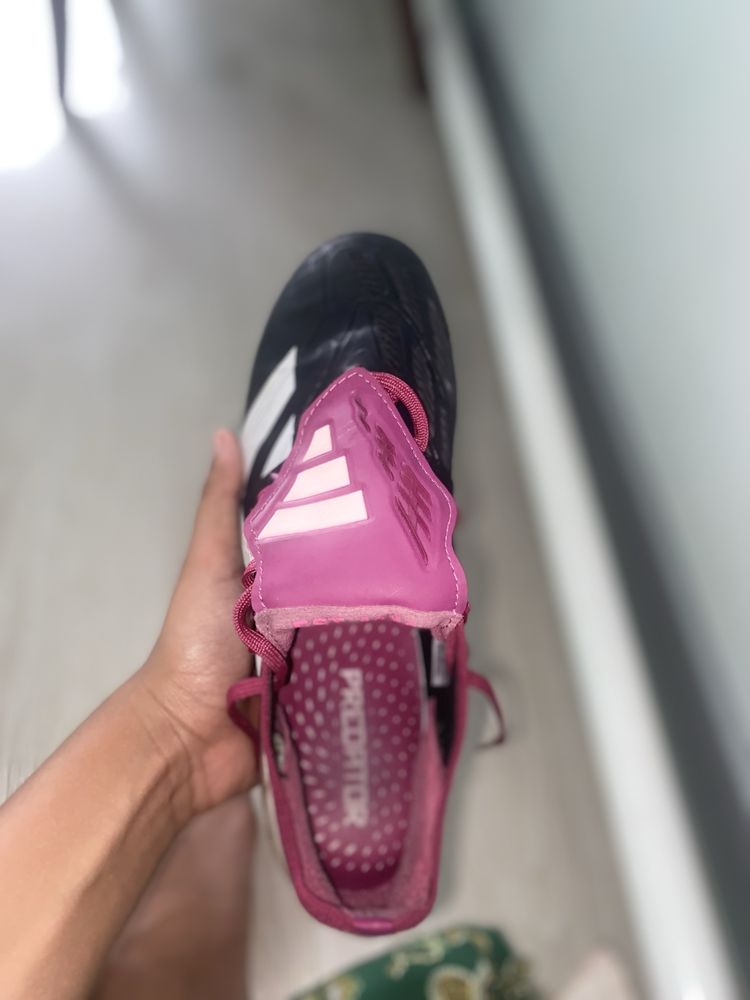 продаю бутсы predator adidas 30