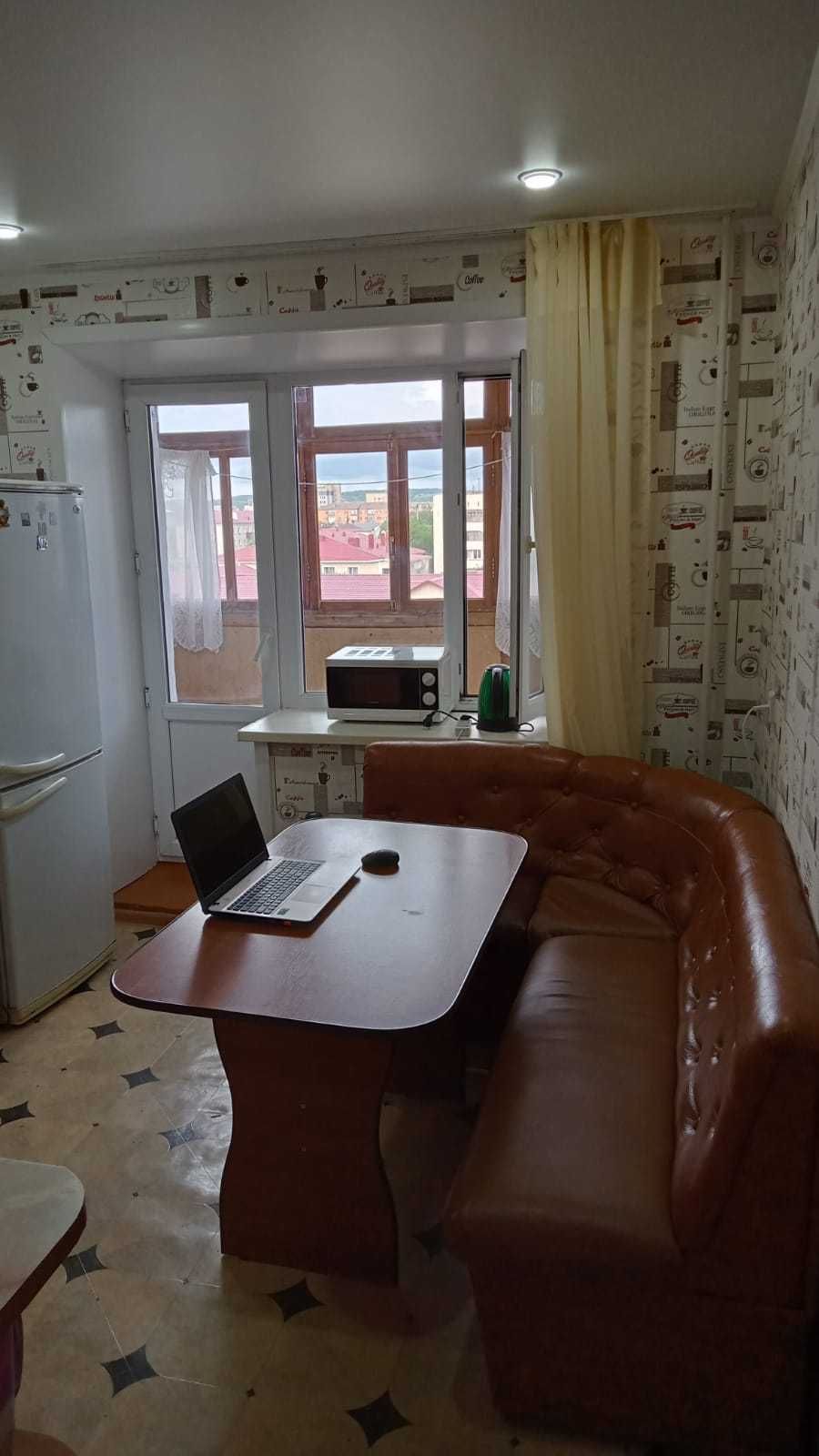 Сдам 2х комнатную квартиру по Абая