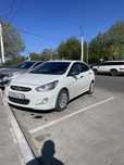 Без вложении Hyundai accent 2013 года в ОТЛИЧНОМ СОСТОЯНИИ!