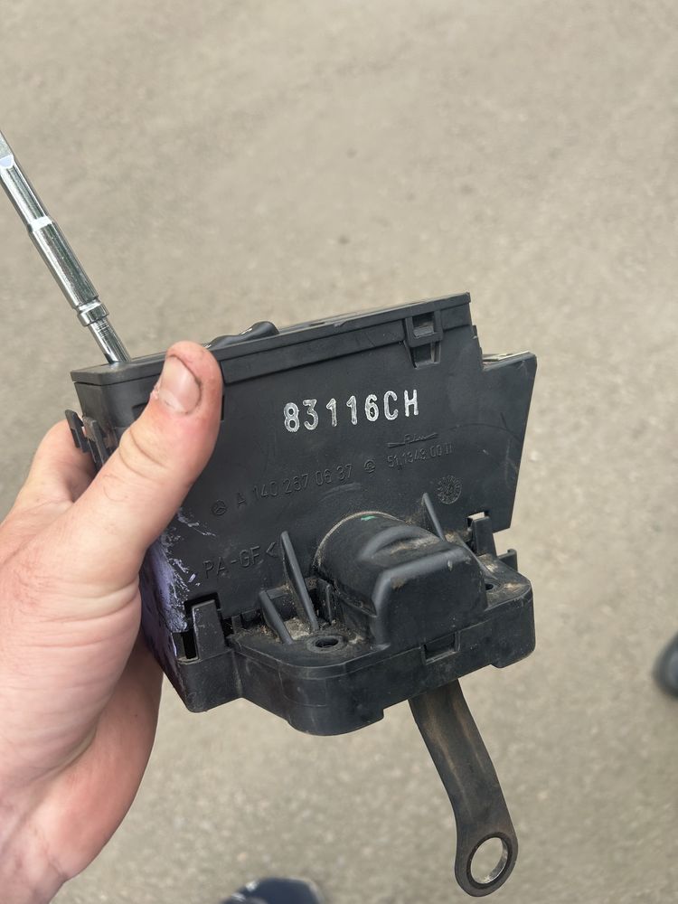 Продам селектор мерседес w210
