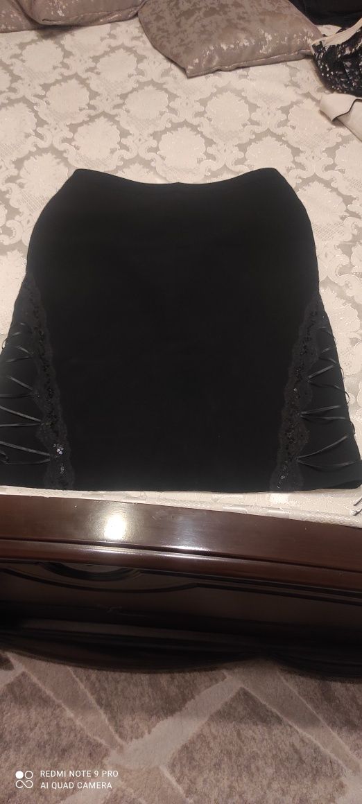 Продам женскую одежду