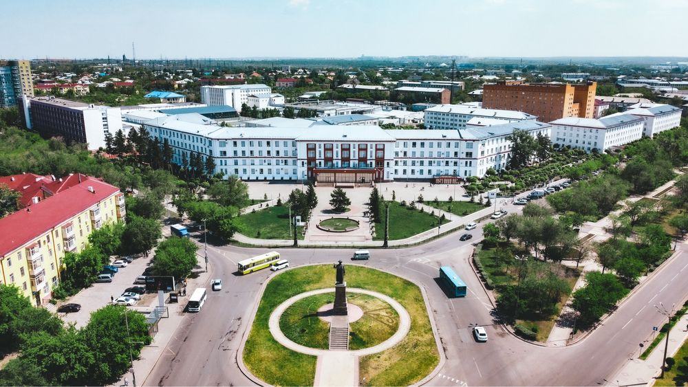Дрон почасово / квадрокоптер