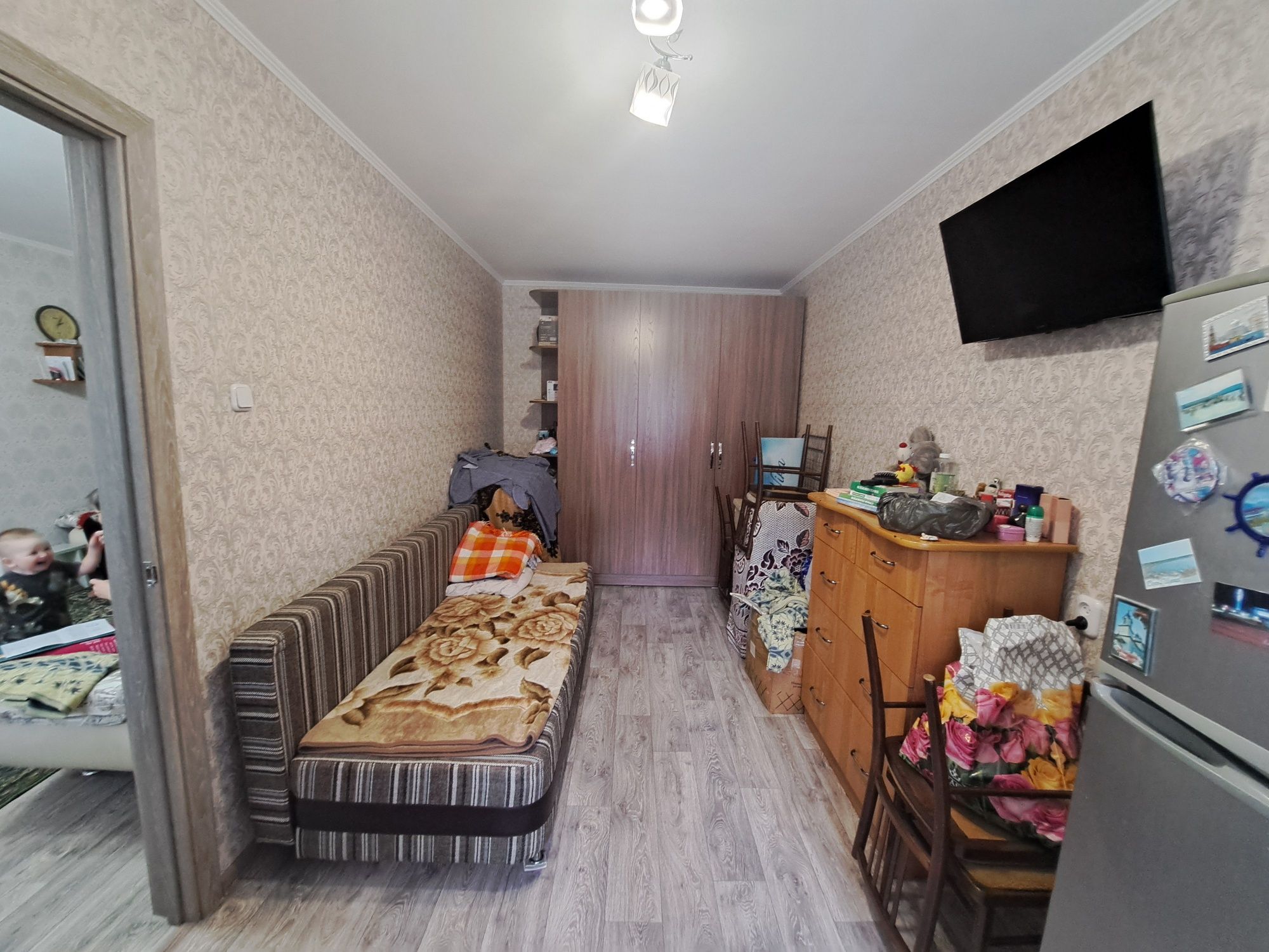 Продаём двухкомнатную квартиру на 3 м-не