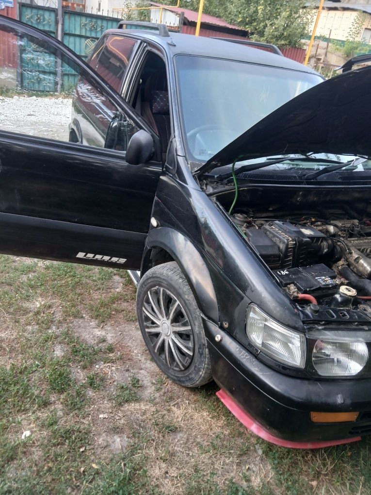 Автомобиль митсубиси рвр