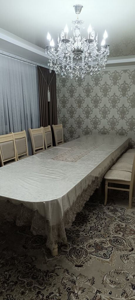 Продается стол 5м