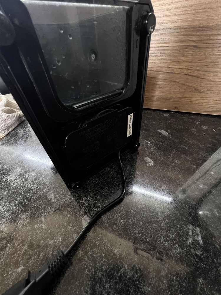 Кофемолка Delonghi