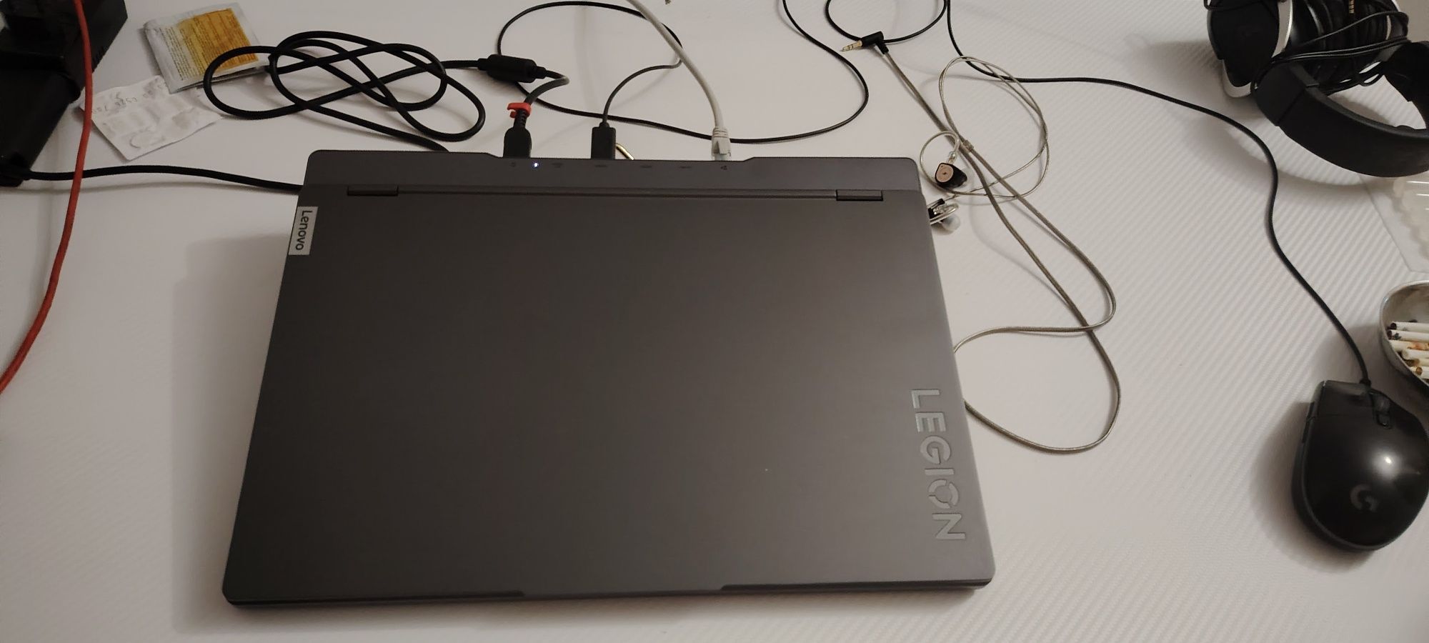 Ноутбук Lenovo legion 5 15IAH7h