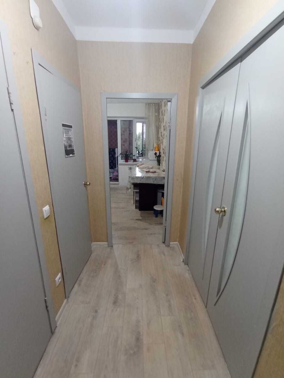 Продам 1 комн. квартиру в Уральске