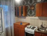 Продам 2-х комнатную квартиру 14 мкр., дом 22 подъезд по середине  4/5