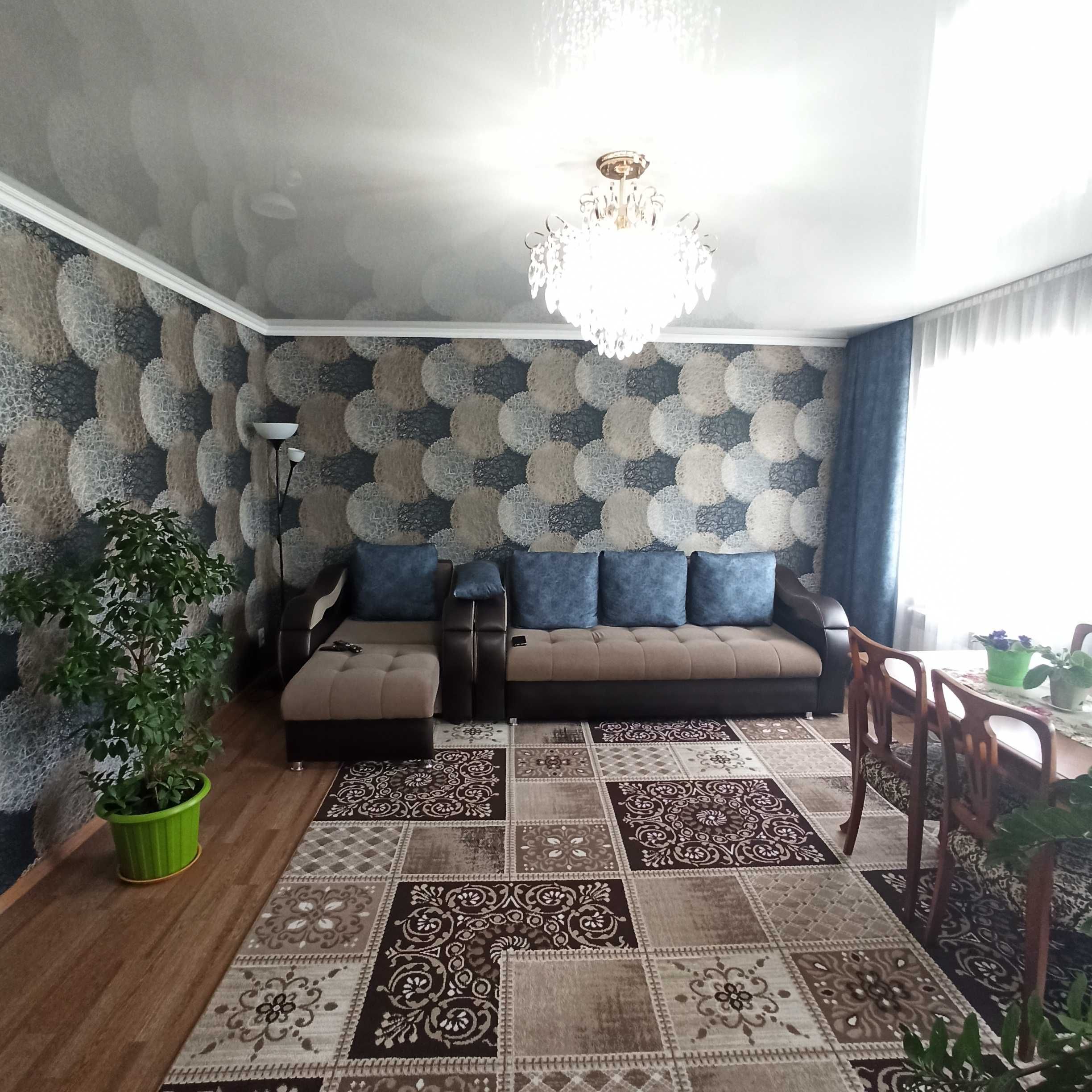 №3080 Продам 2х этажный коттедж, 9а микрорайон или обмен на квартиру!