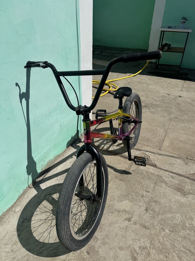 Трюковой Велосипед подростковый BMX только продажа. Без обмена.