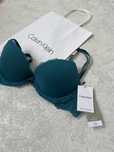 Нижнее белье Calvin Klein