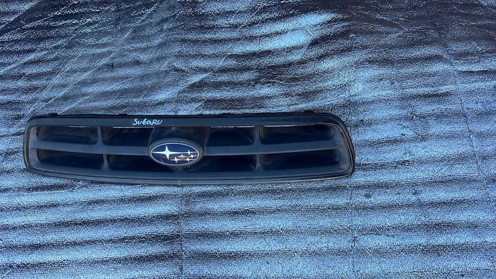 Решетки Мерс Ауди Тойота Пассат Мазда Ниссан BMW Лексус